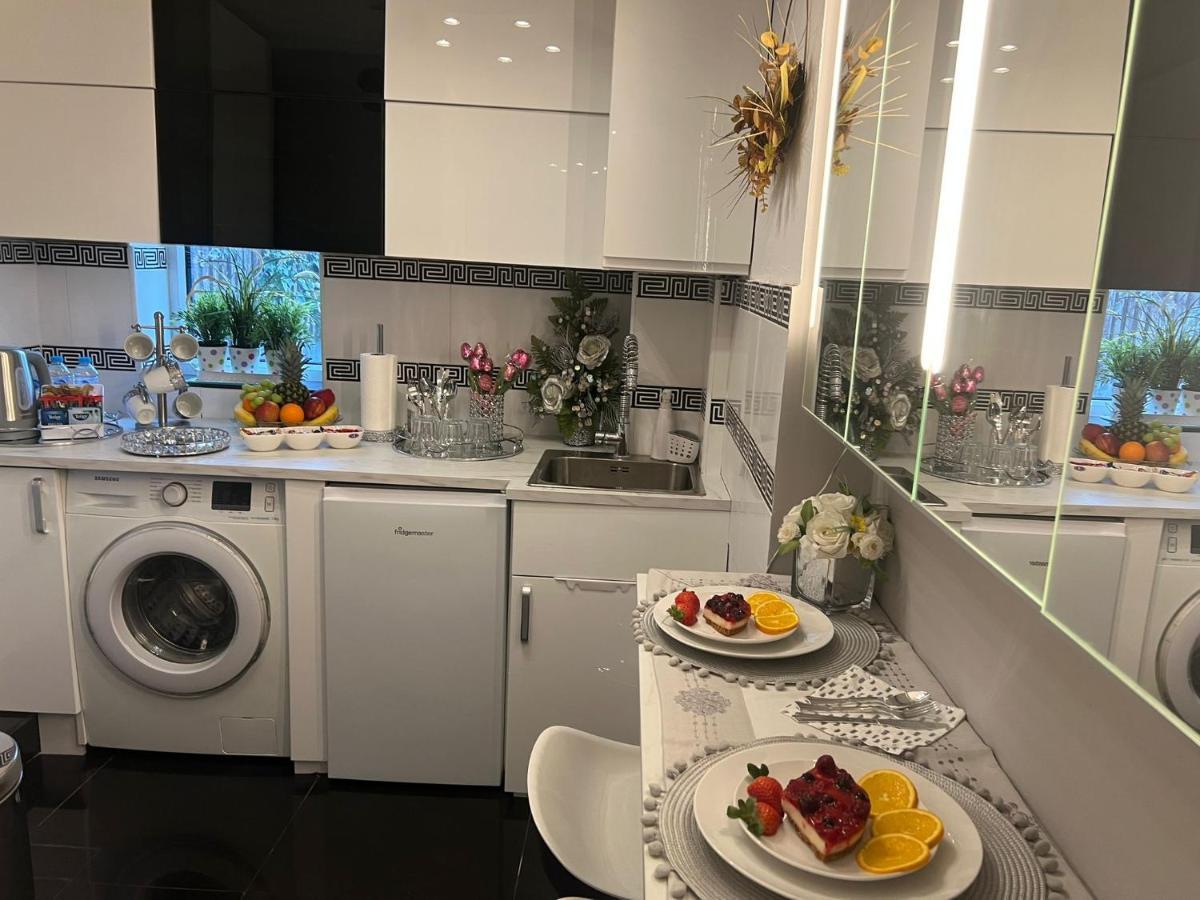 Apartment Luxe Free Wifi, Free Parking, Free Netflix Friern Barnet Zewnętrze zdjęcie