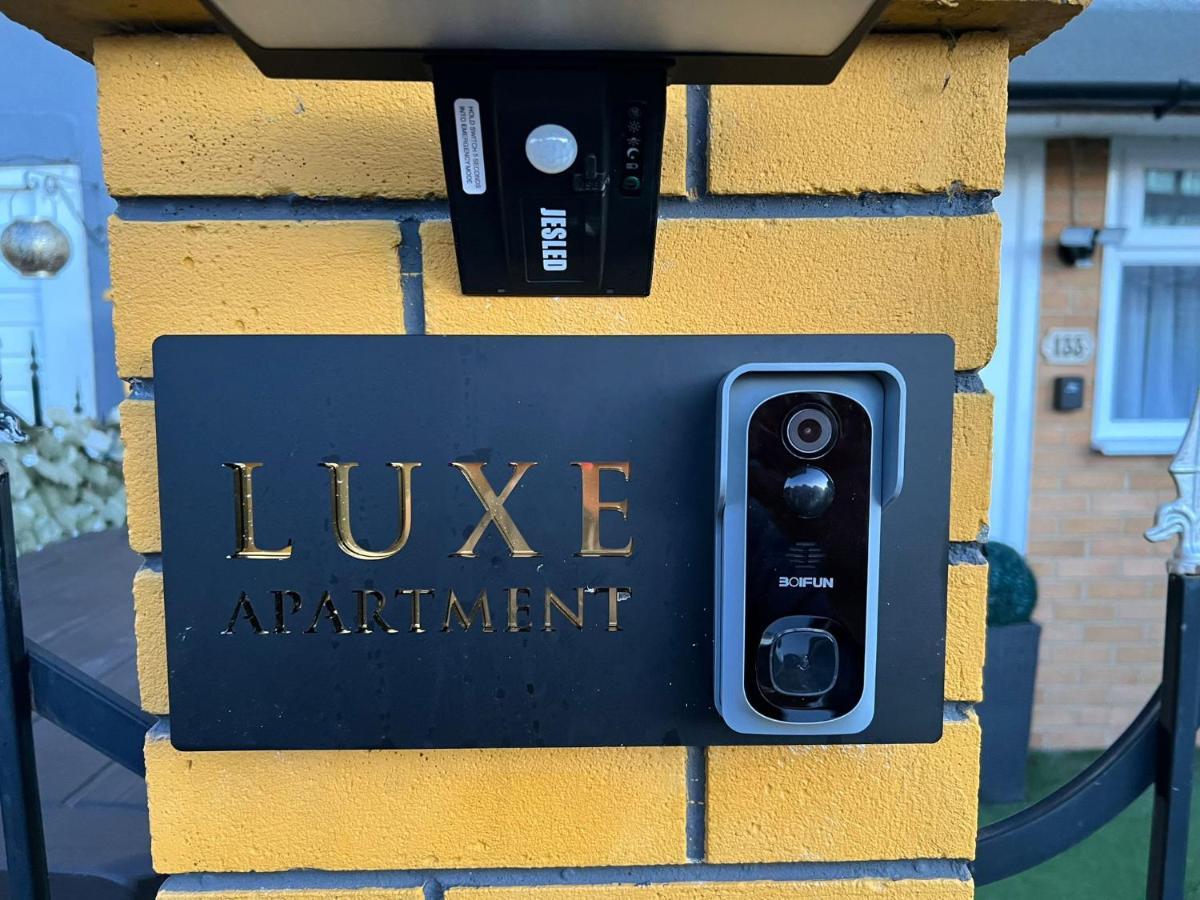 Apartment Luxe Free Wifi, Free Parking, Free Netflix Friern Barnet Zewnętrze zdjęcie